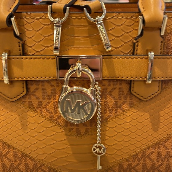 Michael Kors Hamilton Small Satchel Shoulder Crossbody Bag 
Cider Multi COLOR - Picture 15 of 16